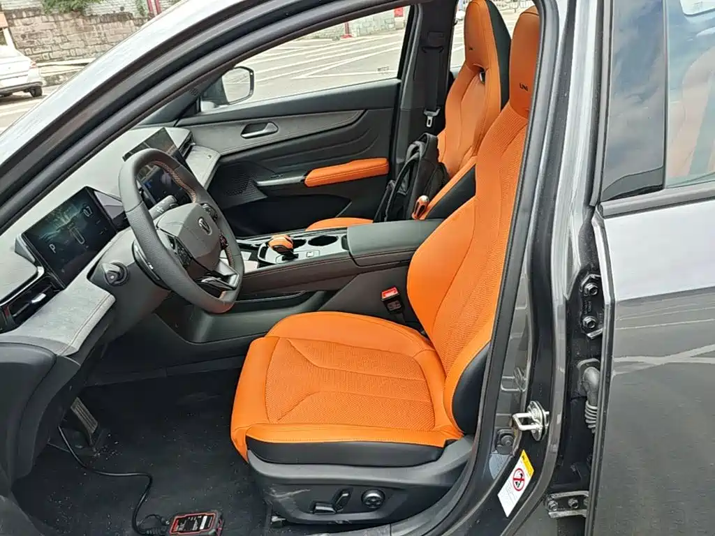 Changan UNI-V 2026 2025 2.0T Sport Version