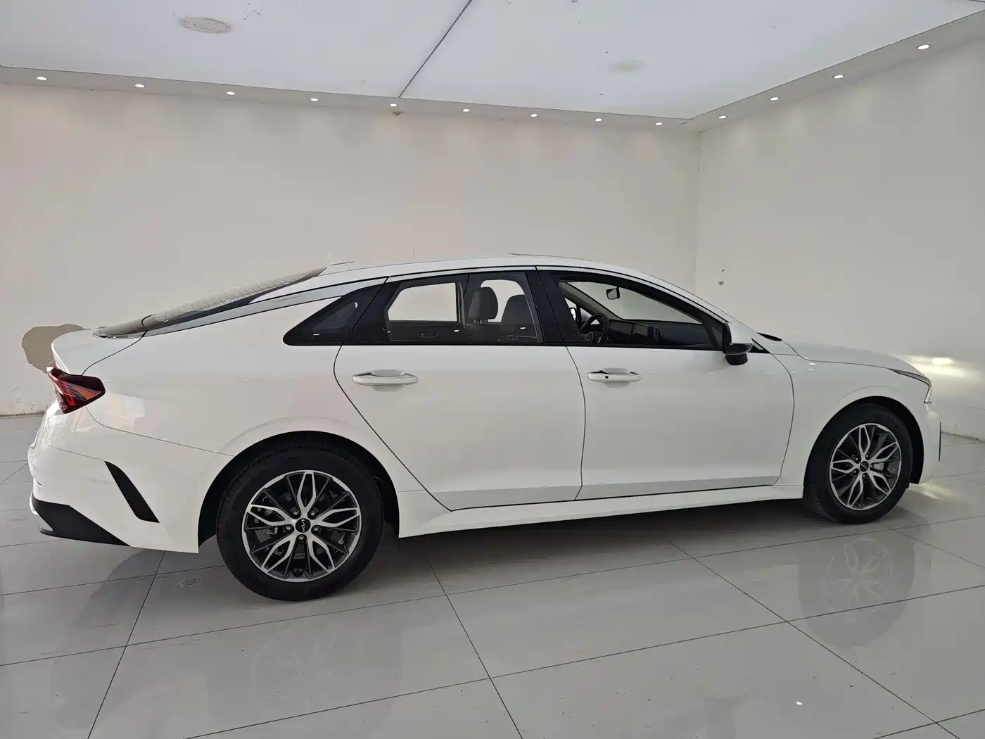 Kia K5 2025 2025 1.5T Luxury Edition