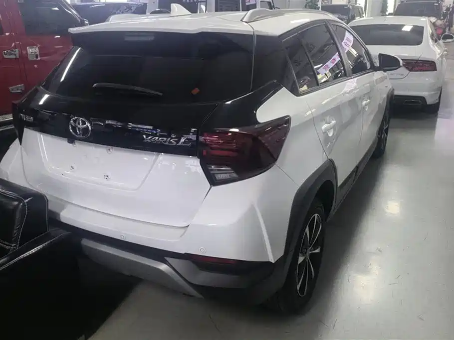 Toyota YARiS L Zhi Xuan 2022 Zhi Xuan X 1.5L CVT Leading PLUS Edition фото 3