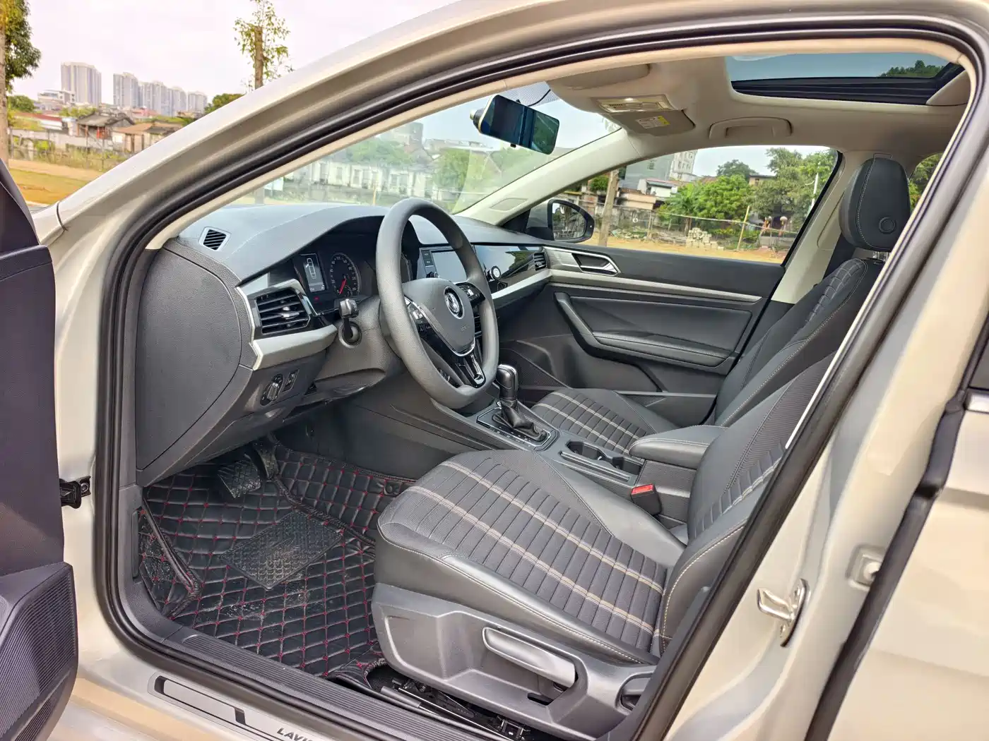 Volkswagen Lavida 2019 280TSI DSG Comfort Edition China VI фото 4