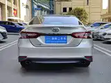 Фото 5 - Toyota Camry