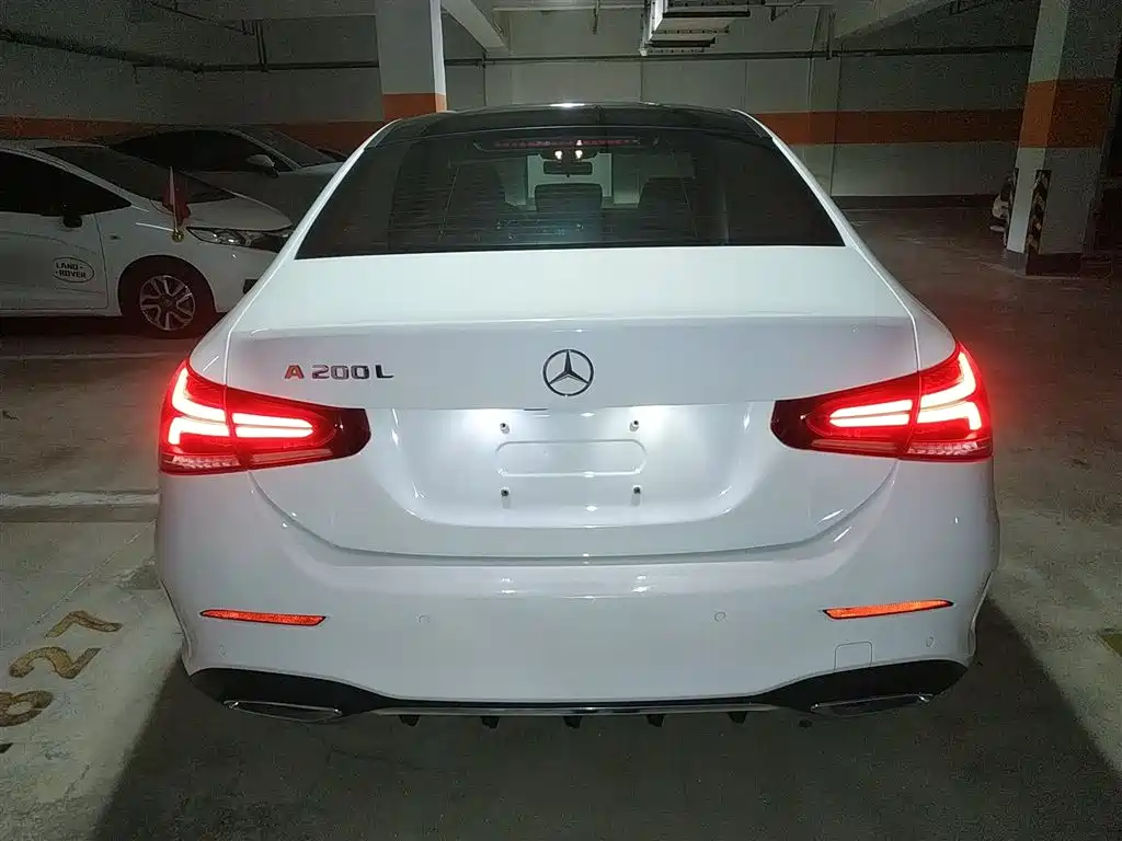 Mercedes-Benz A-Class 2020 Facelift A 200 L Sport Sedan Fashion фото 5