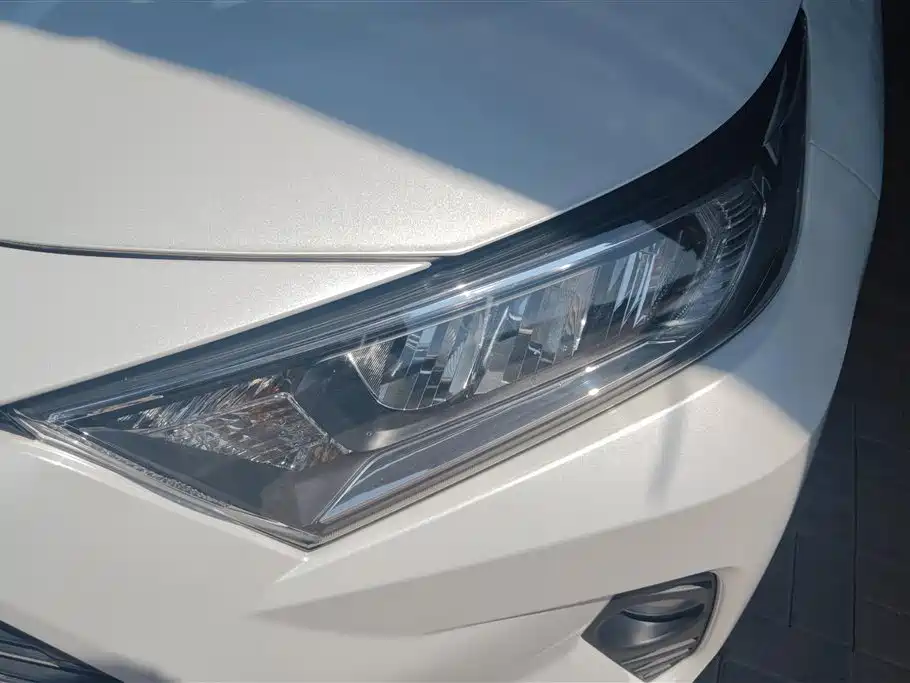 Toyota RAV4 Rongfang 2022 2.0L CVT 2WD Trend Plus Edition фото 5