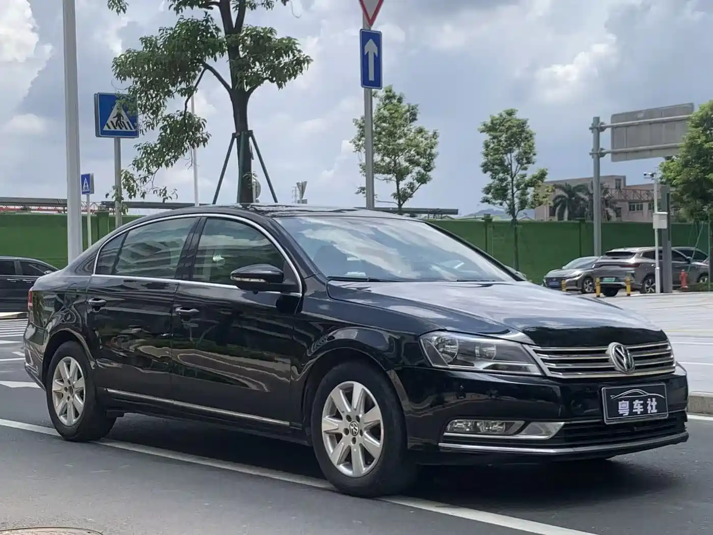 Volkswagen Magotan 2012 Facelift 1.8TSI Luxury фото 3