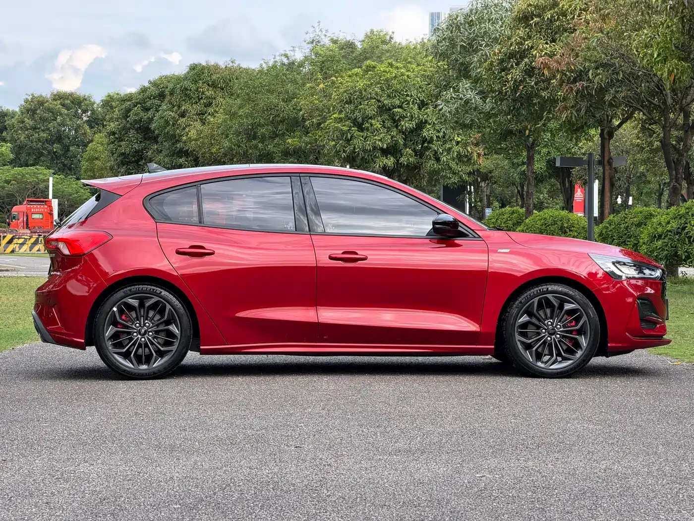 Ford Focus 2022 2022 Hatchback EcoBoost 180 Automatic ST Line