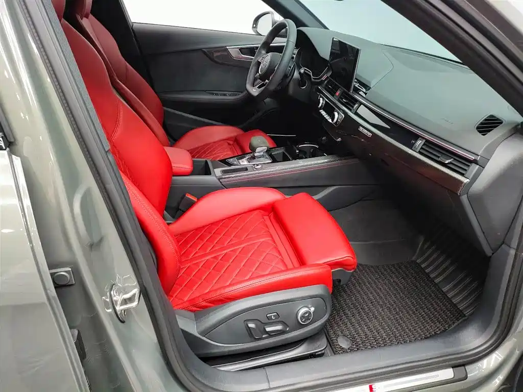 Audi S4 2025 2024 S4 Avant 3.0TFSI