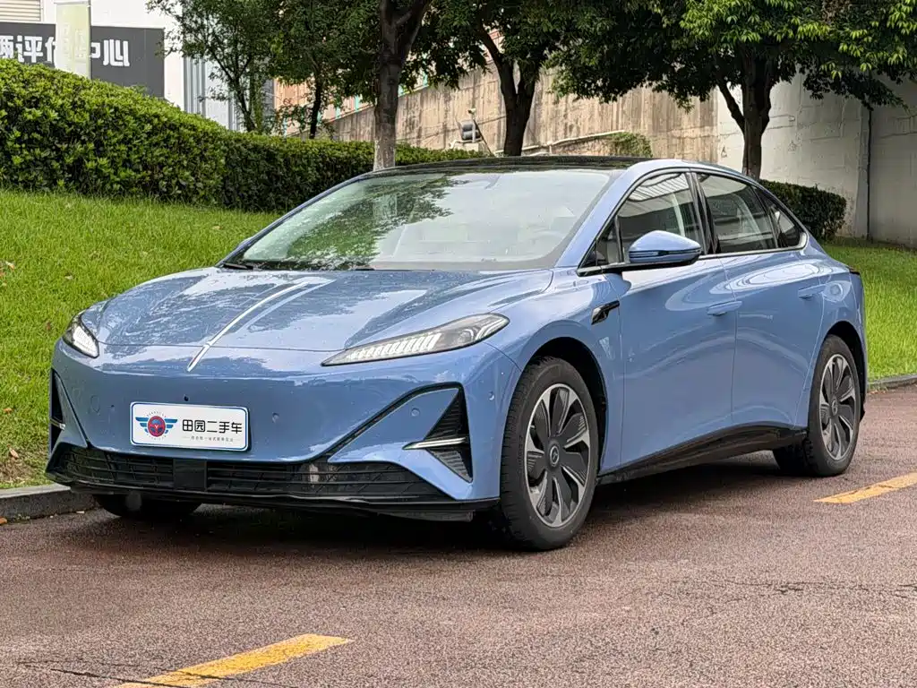 2025 Hongqi Tiangong 05
