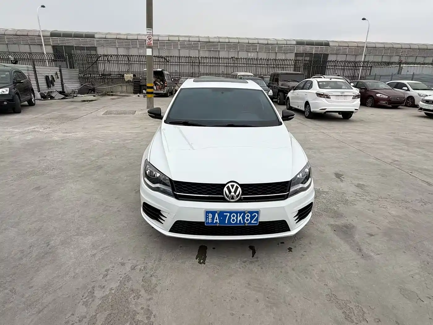 Volkswagen Bora 2015 Quality Edition 1.4TSI Automatic Sportline фото 2
