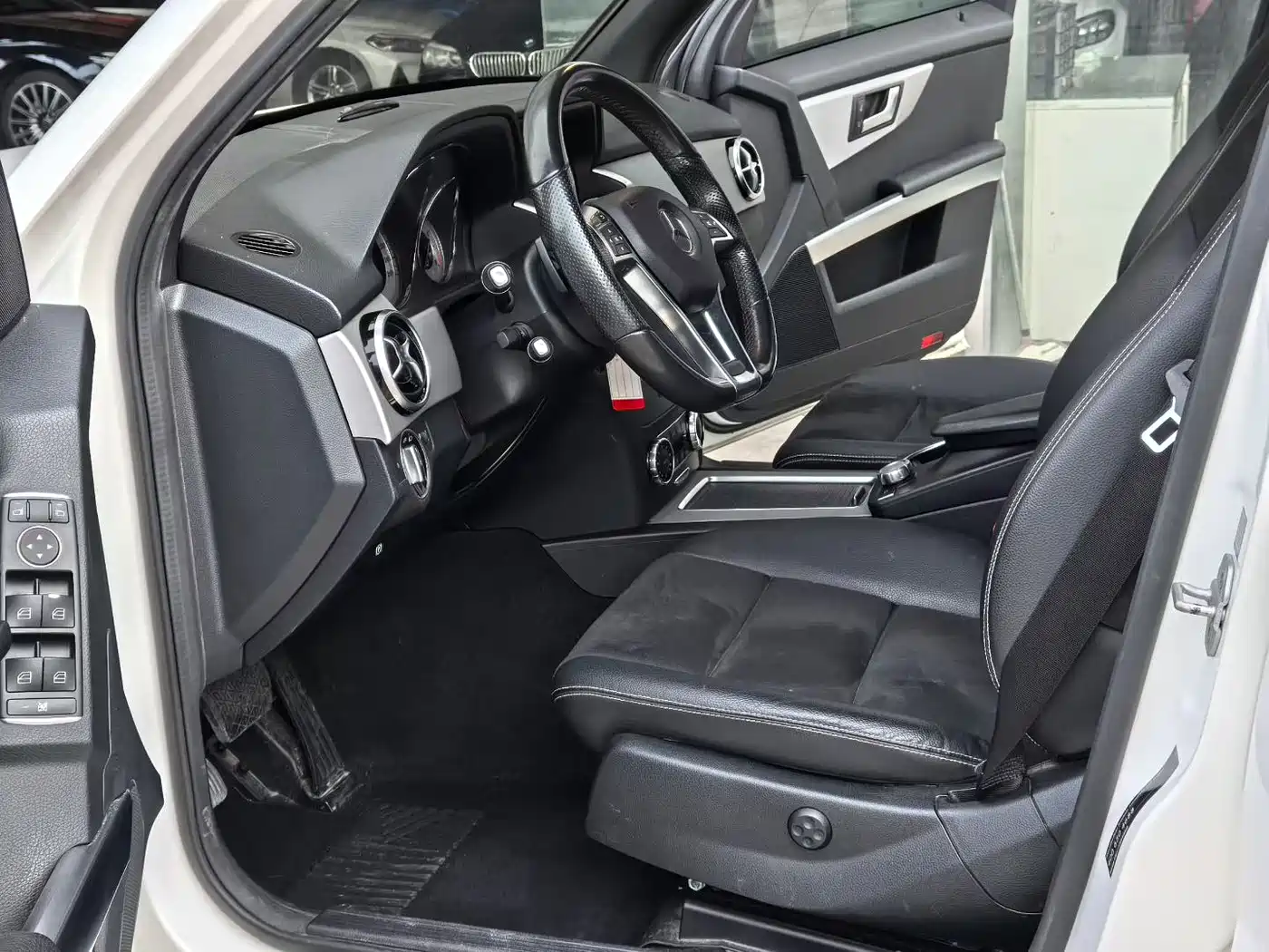 MERCEDES-BENZ GLK CLASS