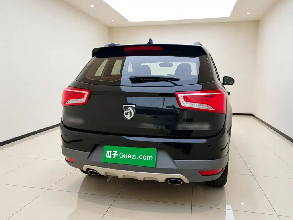 Baojun 560 2017 2016 1.8L iAMT Luxury