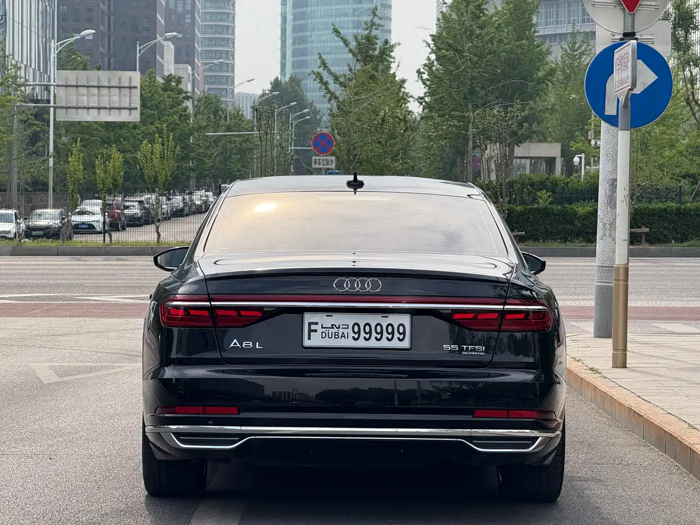 Audi A8 2019 Plus A8L 55 TFSI quattro Prestige фото 7