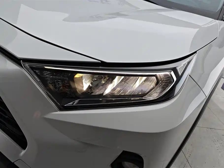 Toyota RAV4 Rongfang 2021 2.0L CVT 2WD Trend PLUS фото 5