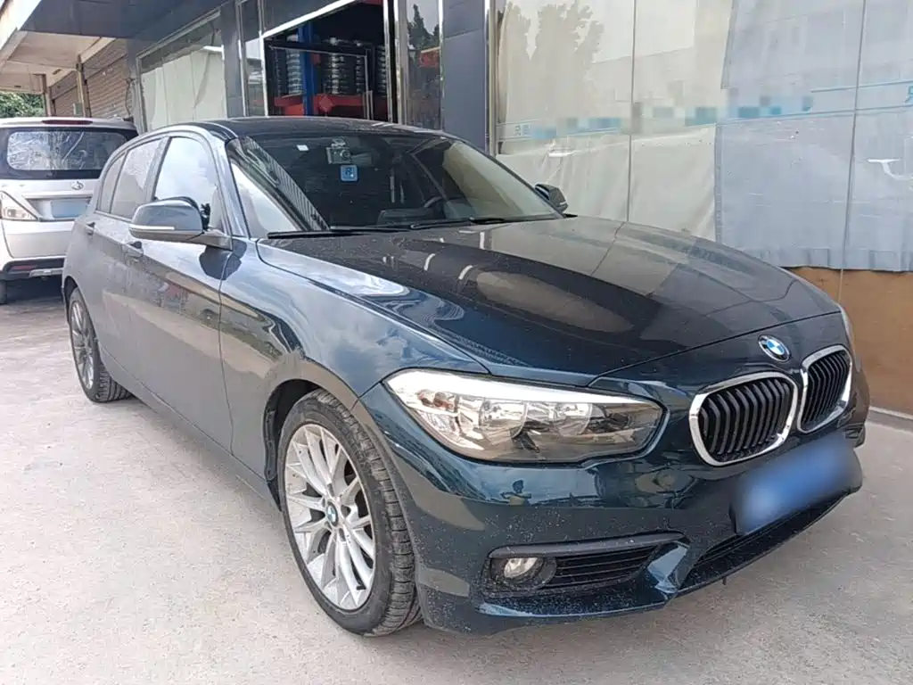 BMW 1 Series (Import) 2018 2016 120i Leading Model