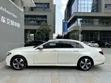 Фото 3 - Mercedes-Benz E-Class