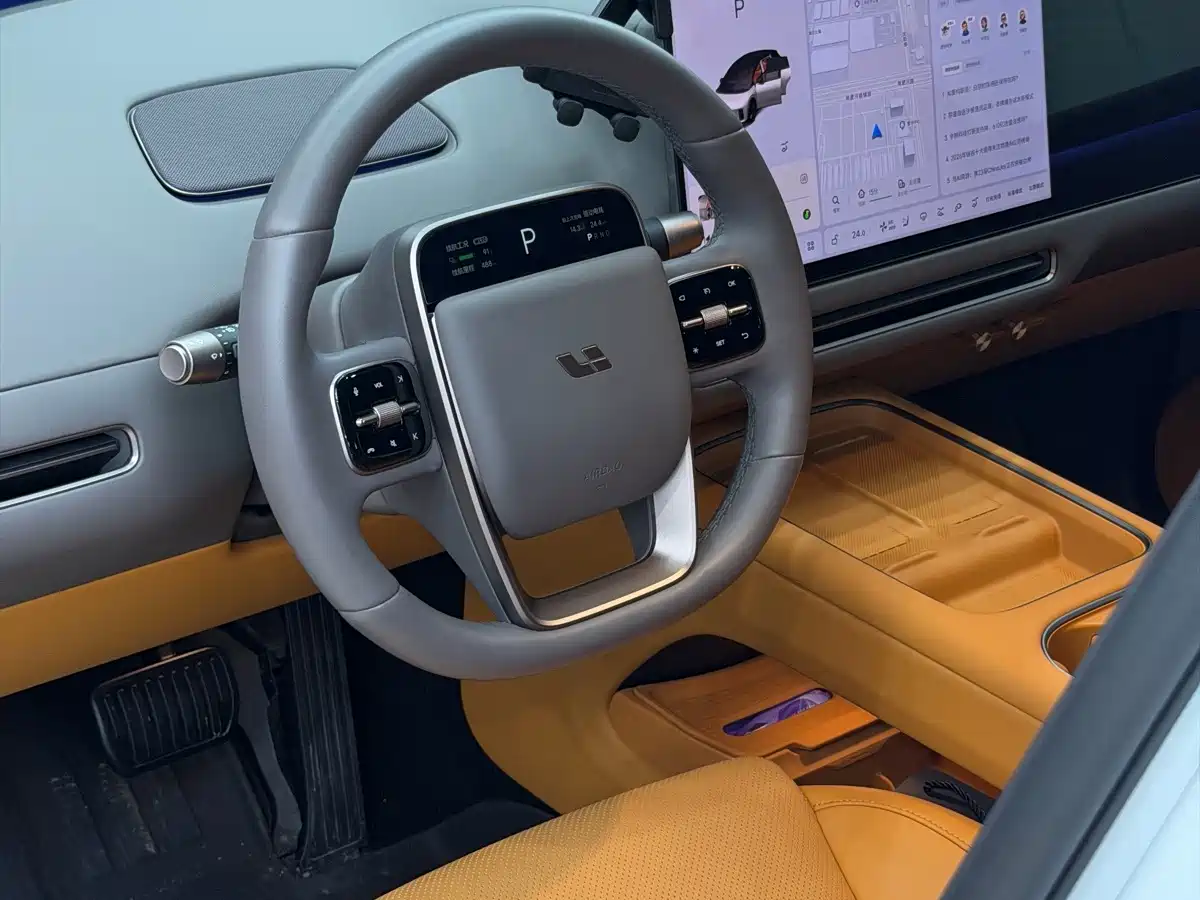 Li Auto i6 2026 2025 4WD Base Model
