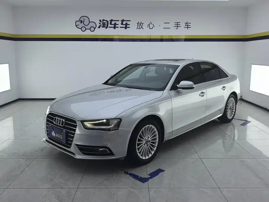 Фото 1 - Audi A4L