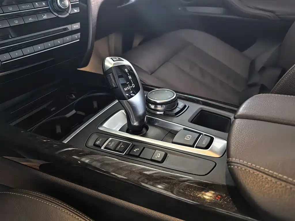 BMW X5 (Import) 2014 xDrive35i Elegance фото 8