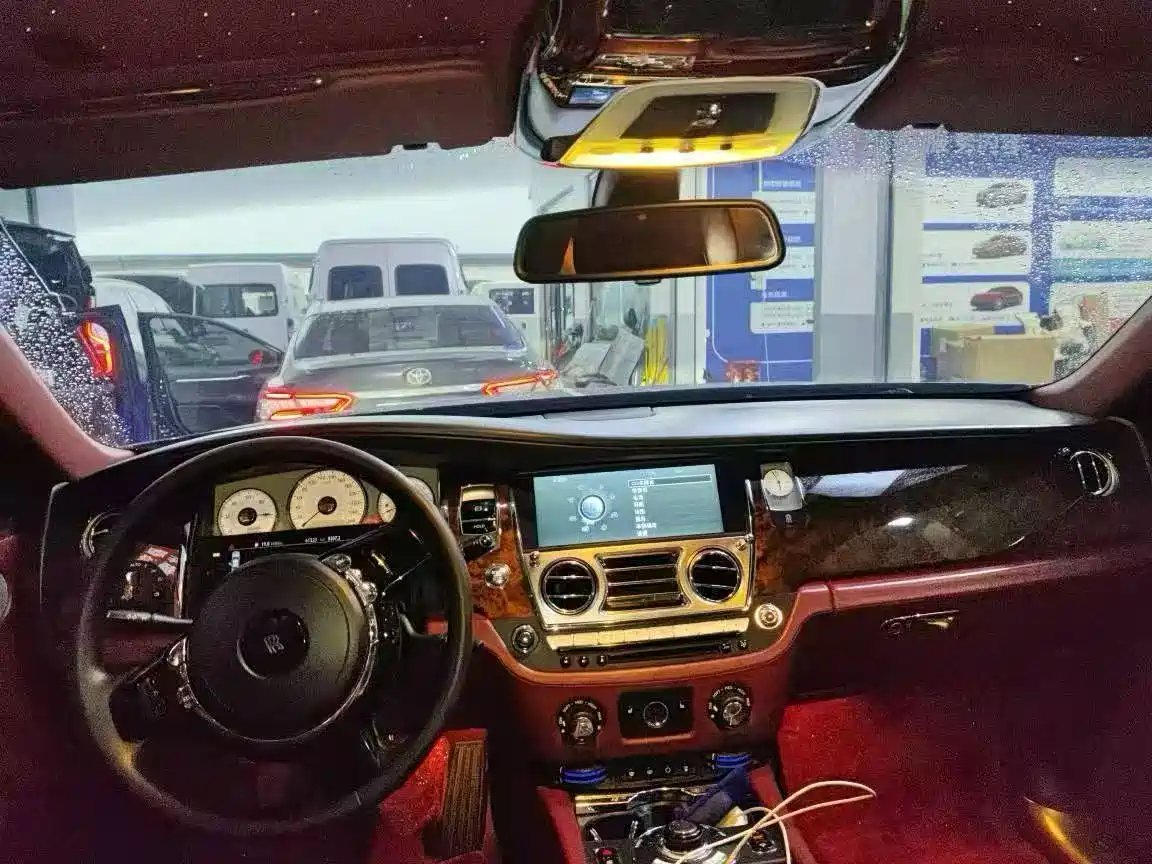 Rolls-Royce Ghost 2013 2010 Model 6.6T Standard