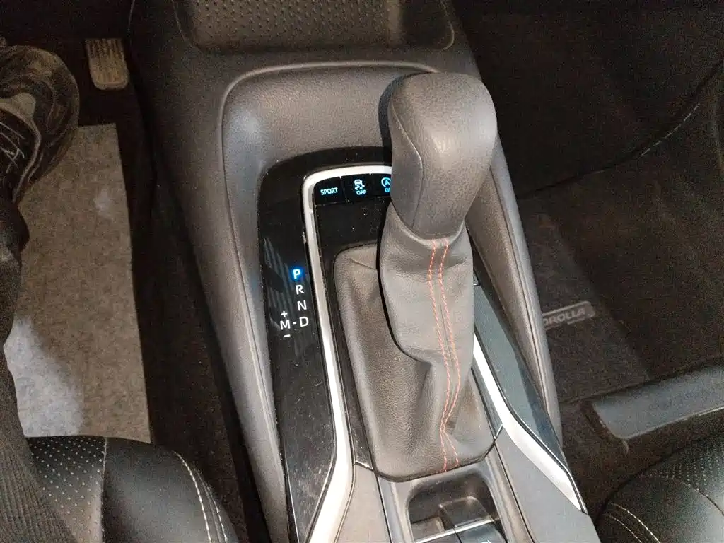 Toyota Corolla 2021 1.2T S-CVT Elite PLUS Edition фото 10