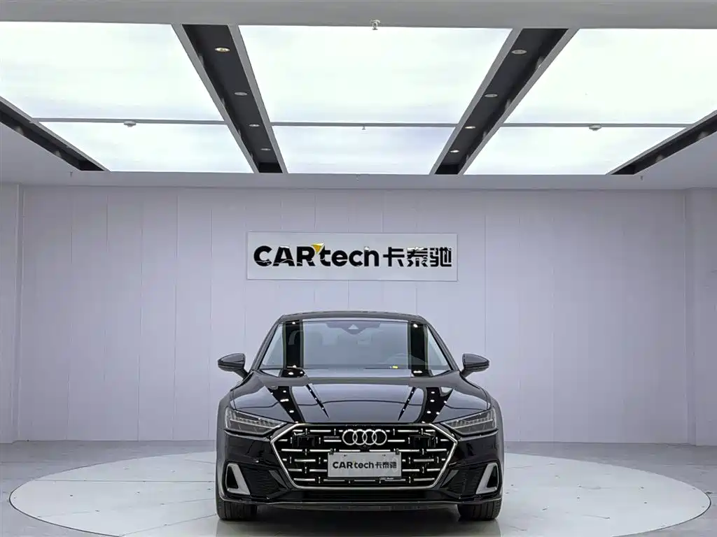 Audi A7L 2024 45 TFSI quattro Premium Luxury фото 10