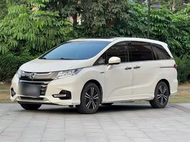 Honda Odyssey 2021 2.0L Sharp Ultimate Edition
