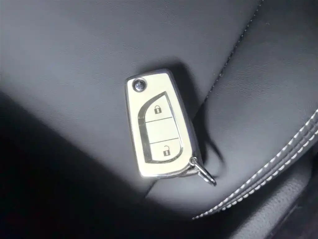 TOYOTA COROLLA SHARP AMPLIFIER