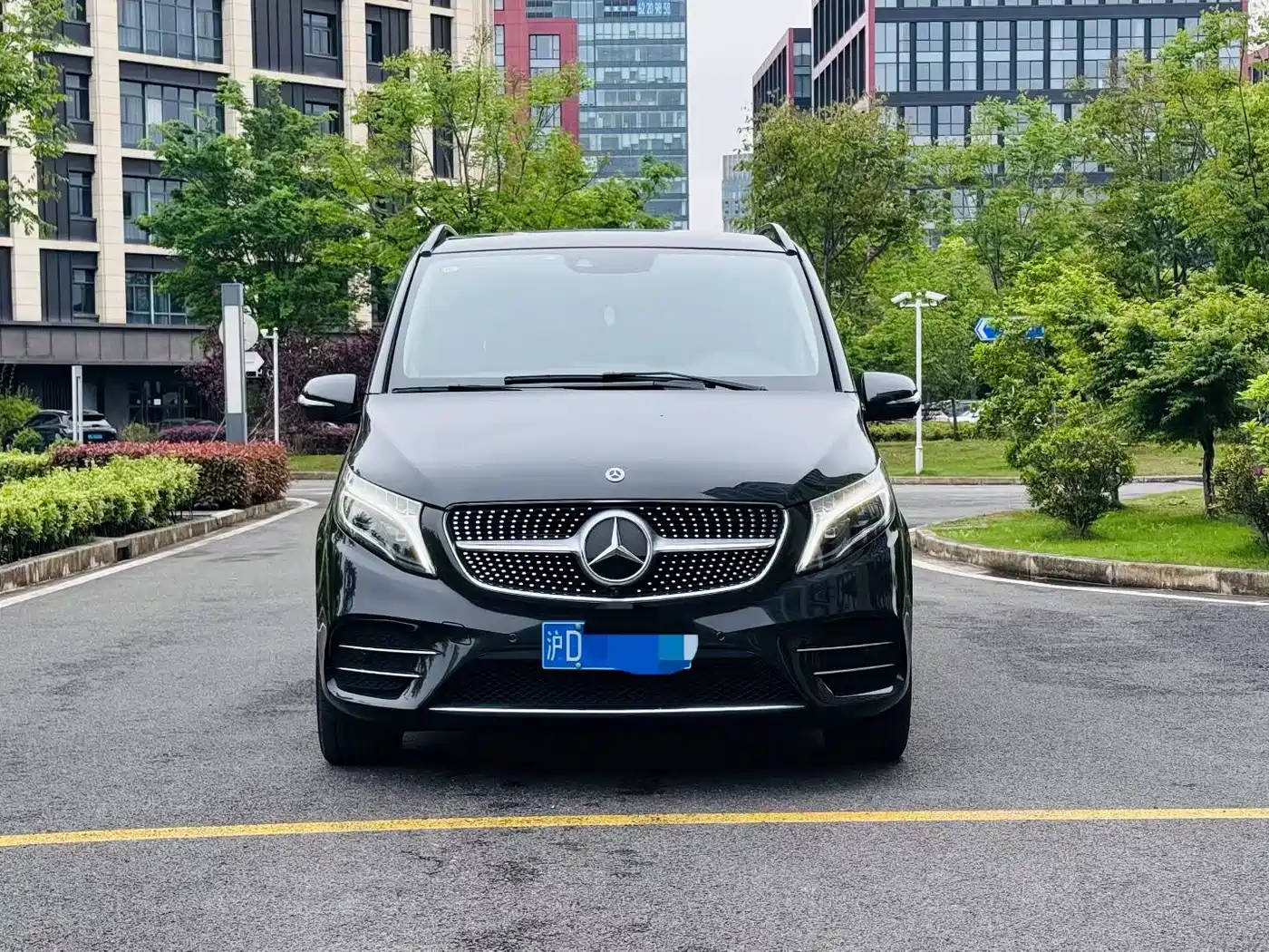 Mercedes-Benz V-Class 2021 V 260 L Long Wheelbase Luxury Edition фото 2