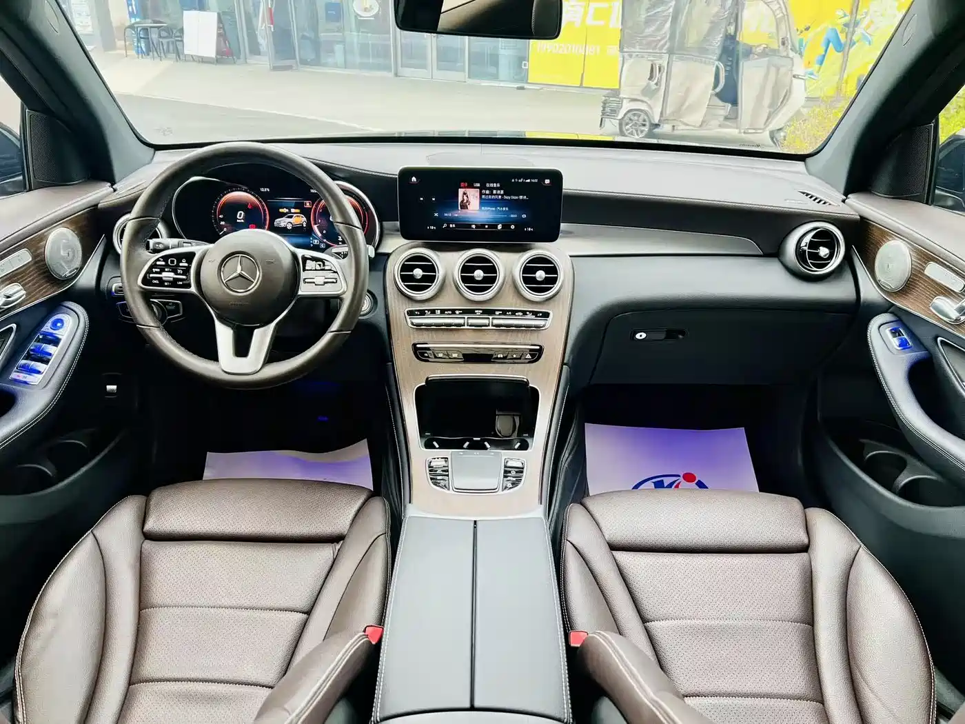 Mercedes-Benz GLC 2022 Facelift II GLC 260 L 4MATIC Luxury фото 8