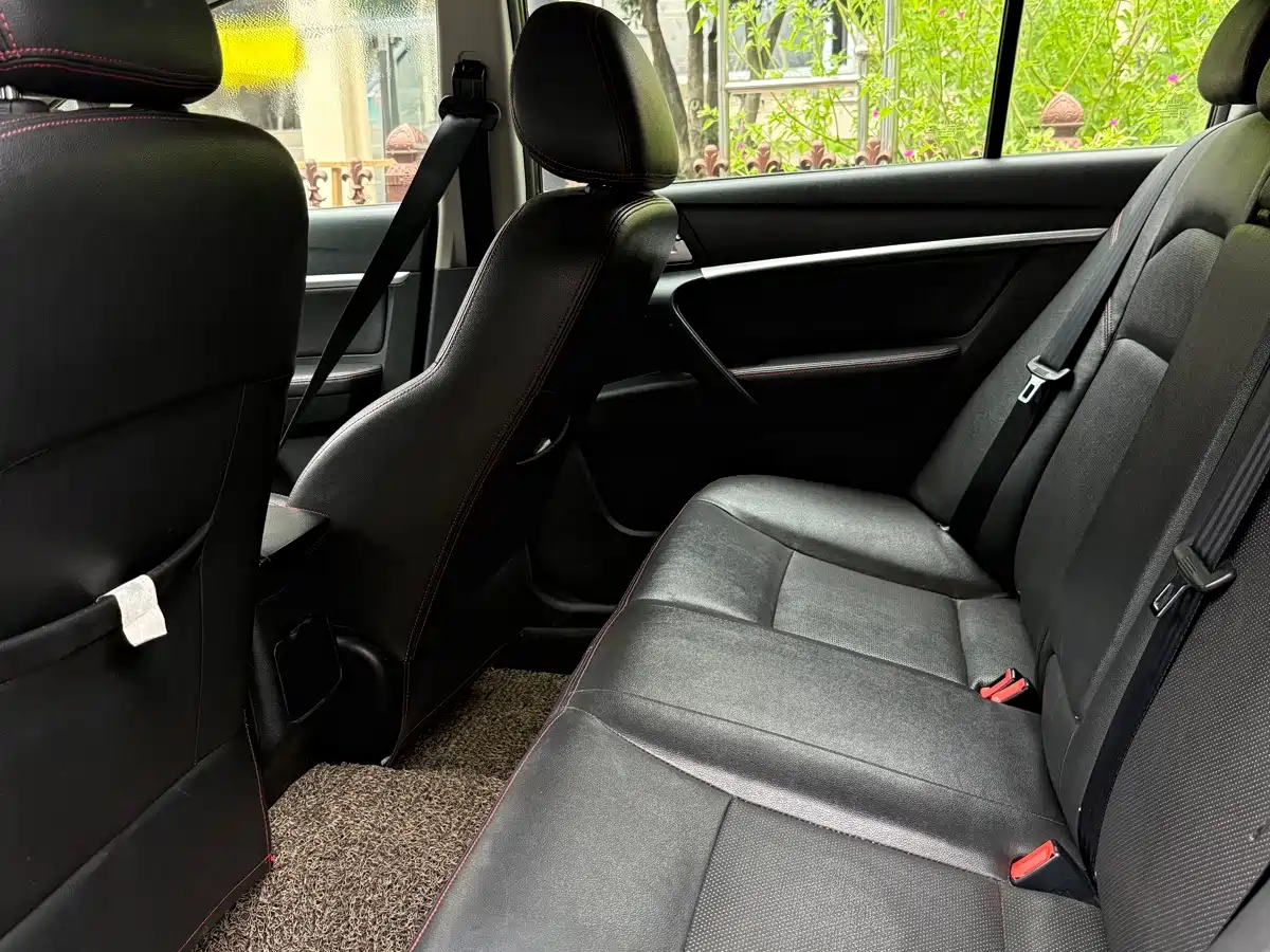 Geely Emgrand 2015 2015 Hatchback RS 1.5L Manual Up Version