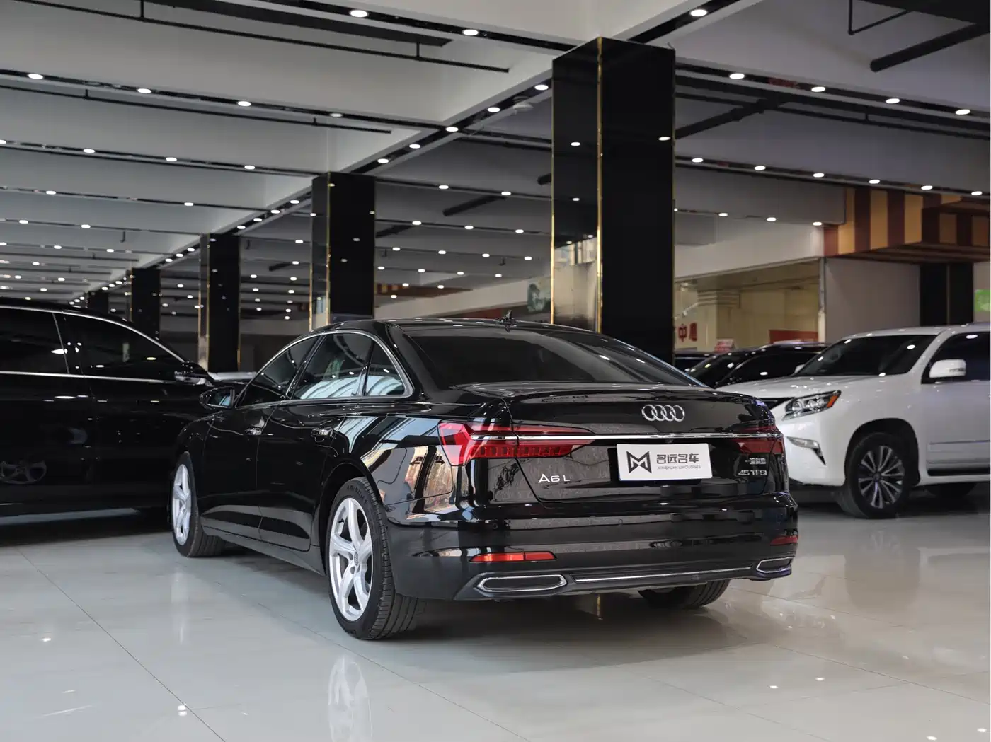 Audi A6L 2019 45 TFSI quattro Premium Elegance фото 16