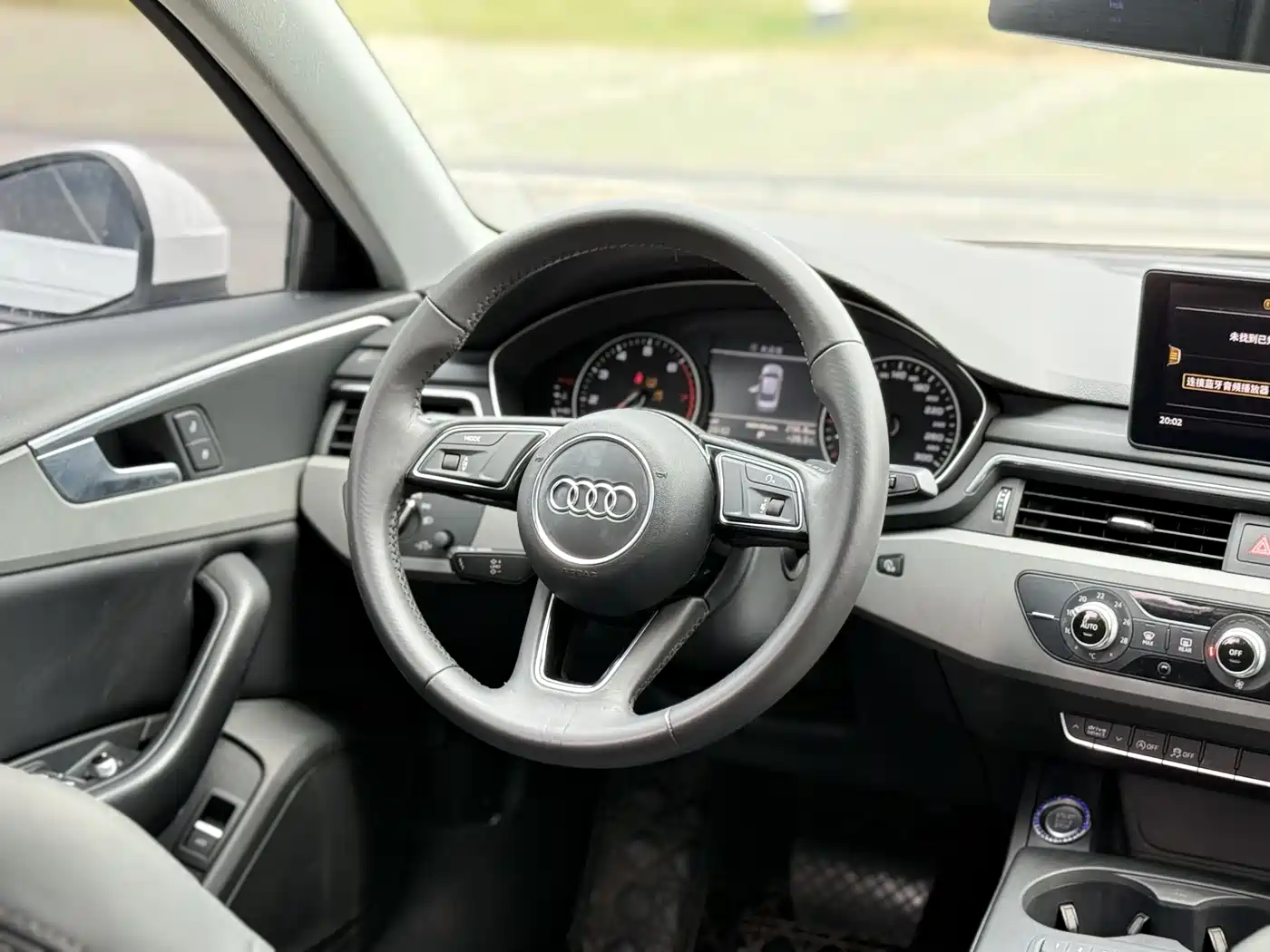 Audi A4L 2017 Plus 40 TFSI Progressive фото 10