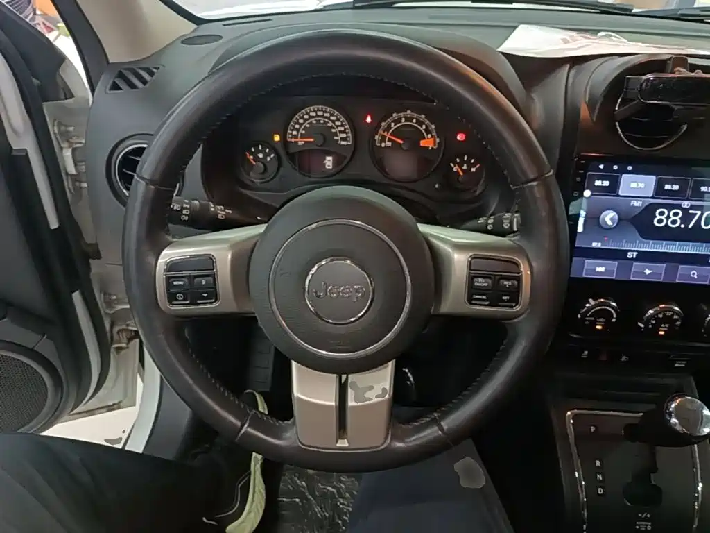 Jeep Patriot 2015 2014 2.4L Sport