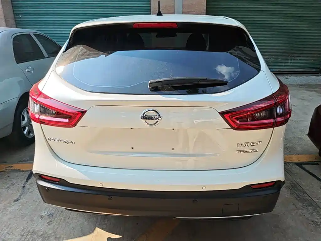 Фото 6 - Nissan Qashqai