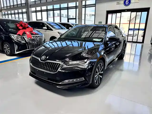 Škoda Superb 2025 Model TSI280 DSG Premium Edition