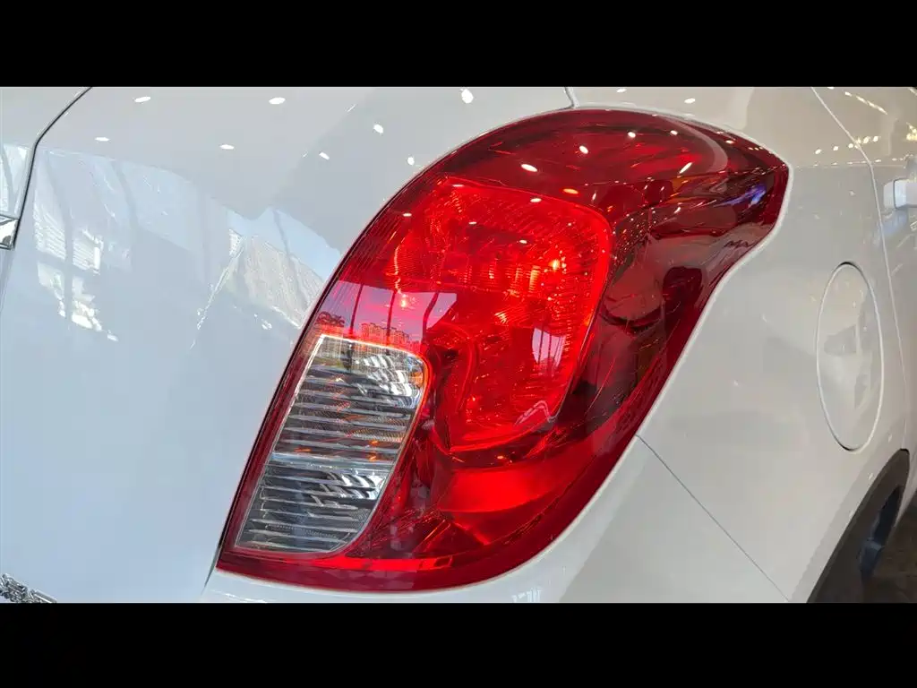 Buick Encore 2015 1.4T Automatic 2WD Urban Elite фото 33