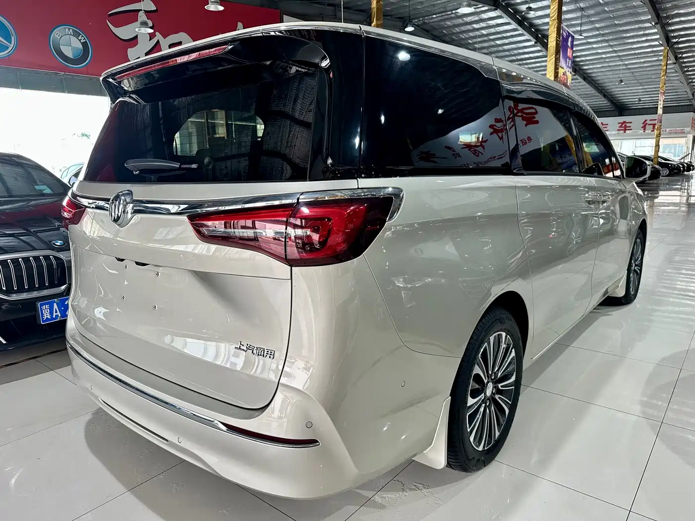 Buick GL8 2021 ES Landlord 653T Luxury фото 20