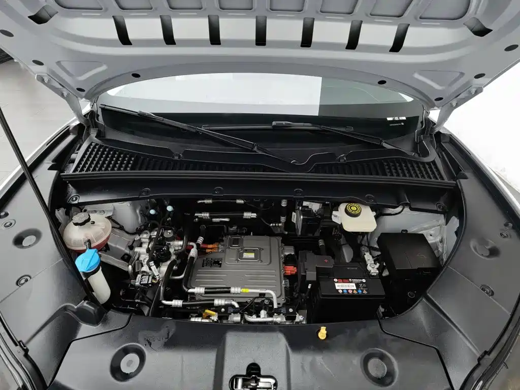 BYD Yuan UP, миниатюра 6