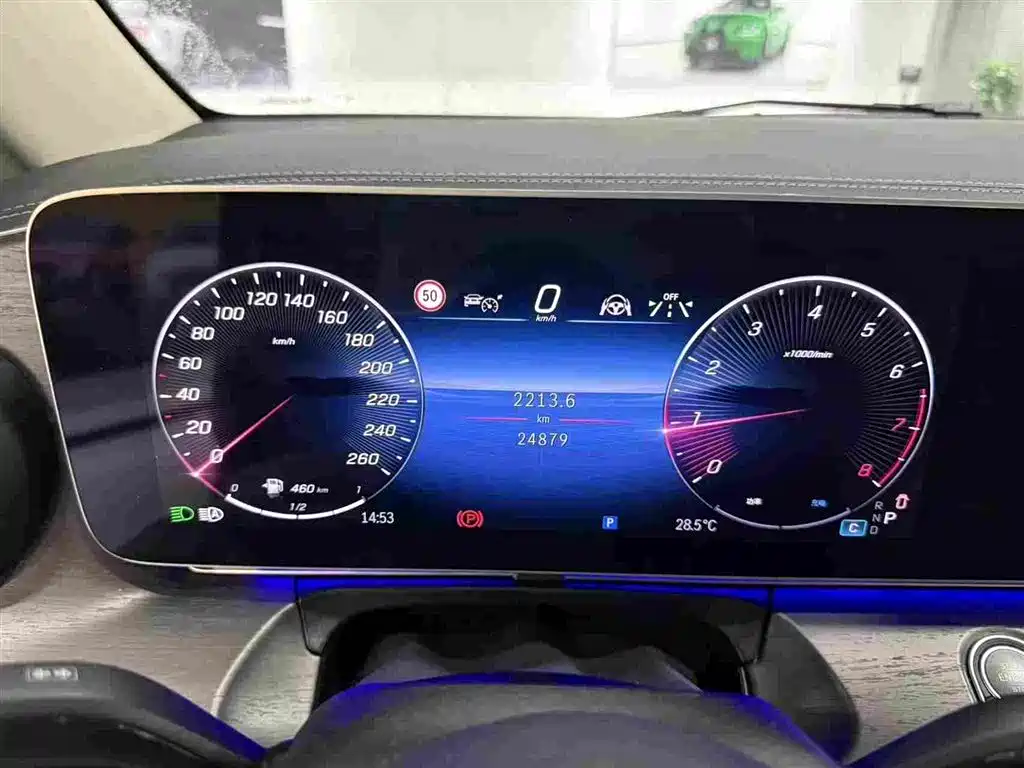 Mercedes-Benz V-Class 2025 2024 V 300 L Long Wheelbase Luxury Edition