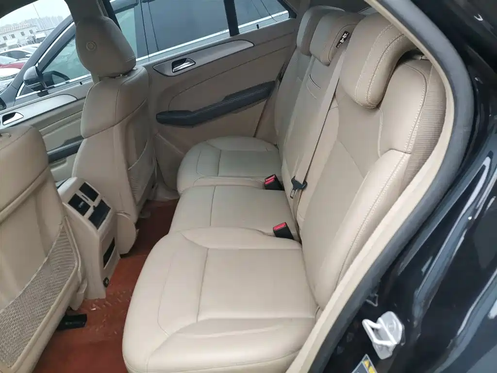 Mercedes-Benz M-Class 2015 ML 320 4MATIC фото 14