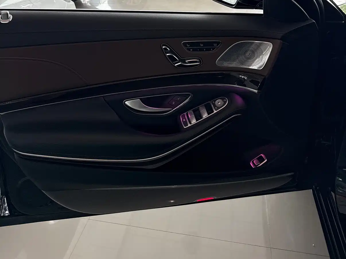 Mercedes-Benz Maybach S-Class 2017 2016 S 400 4MATIC