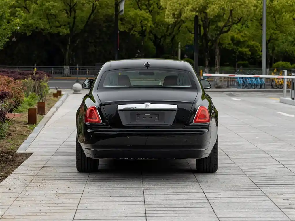 Rolls-Royce Ghost 2013 2010 Model 6.6T Standard