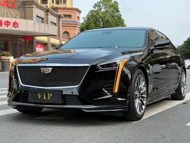 CADILLAC CT6