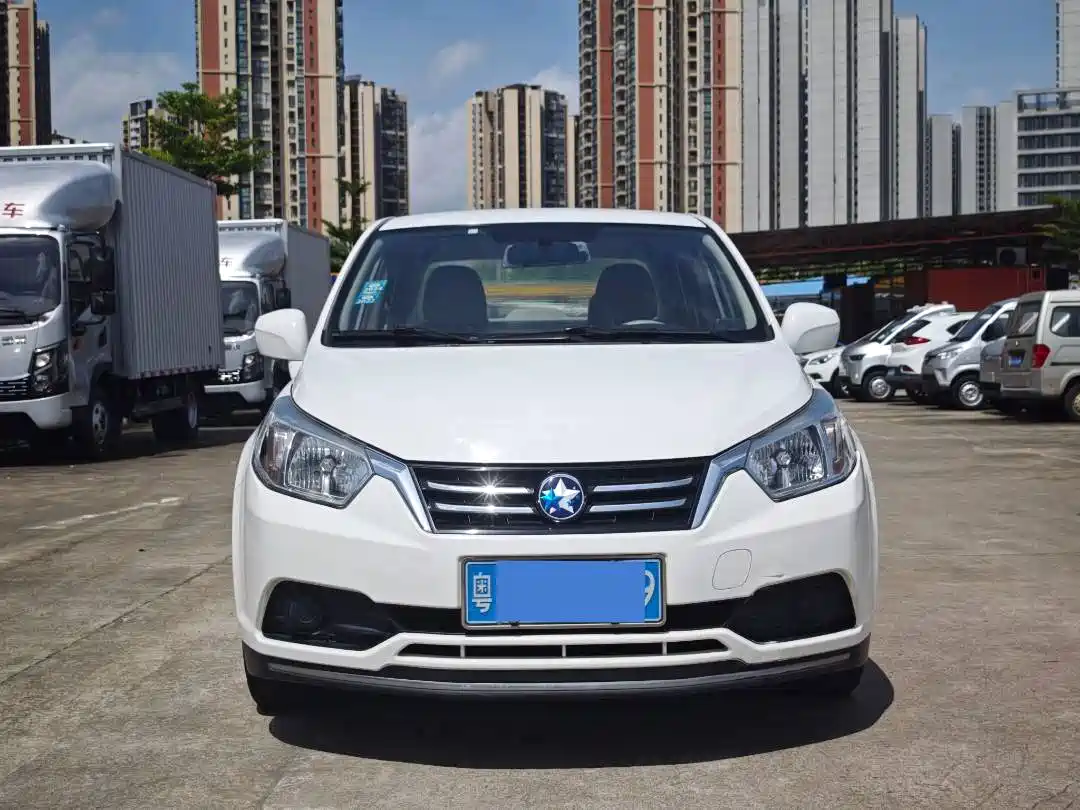 2016 Venucia D50