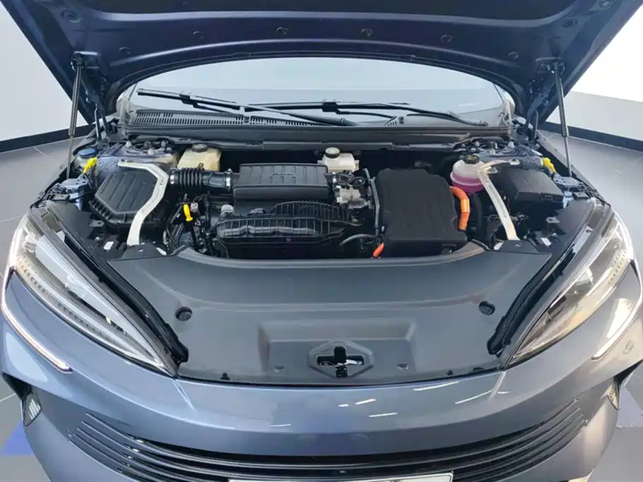 Фото 10 - BYD Seal