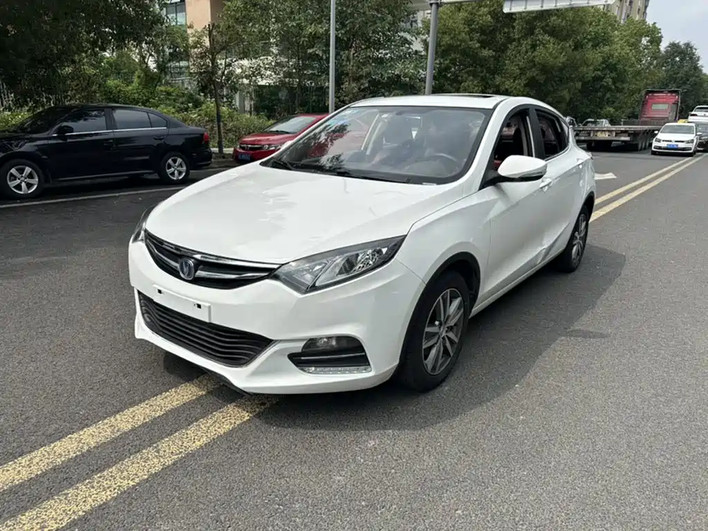Changan Eado XT 2016 2016 1.6L Manual Stylish Cool Edition