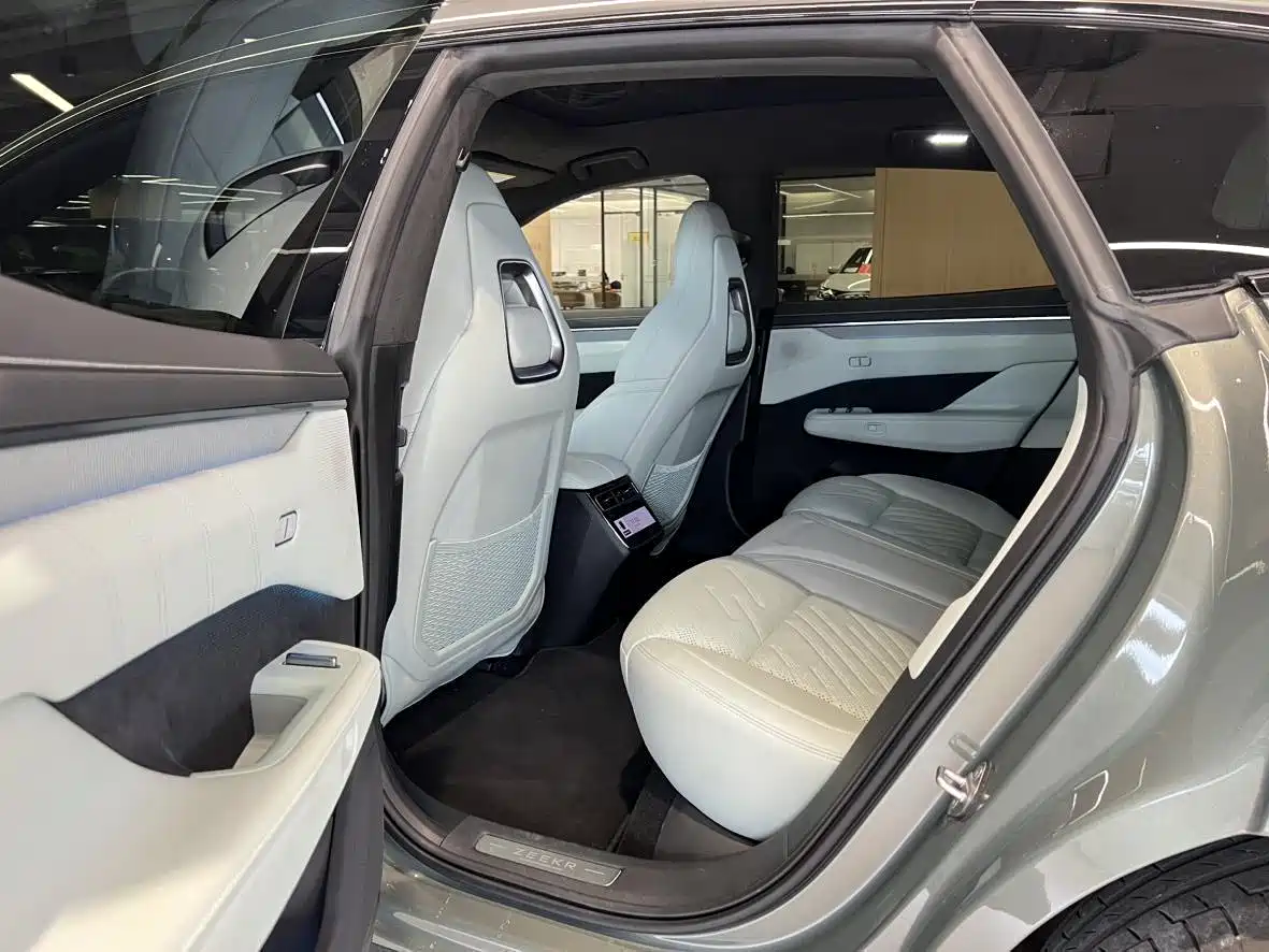 ZEEKR EXTREME KRYPTON 001