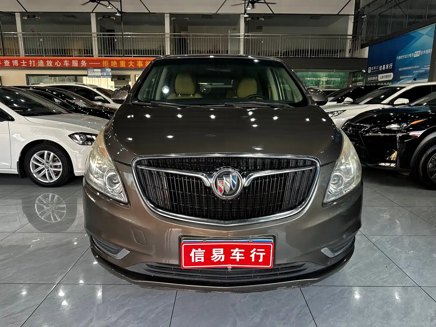 Buick GL8 2017 25S Comfort China V фото 2