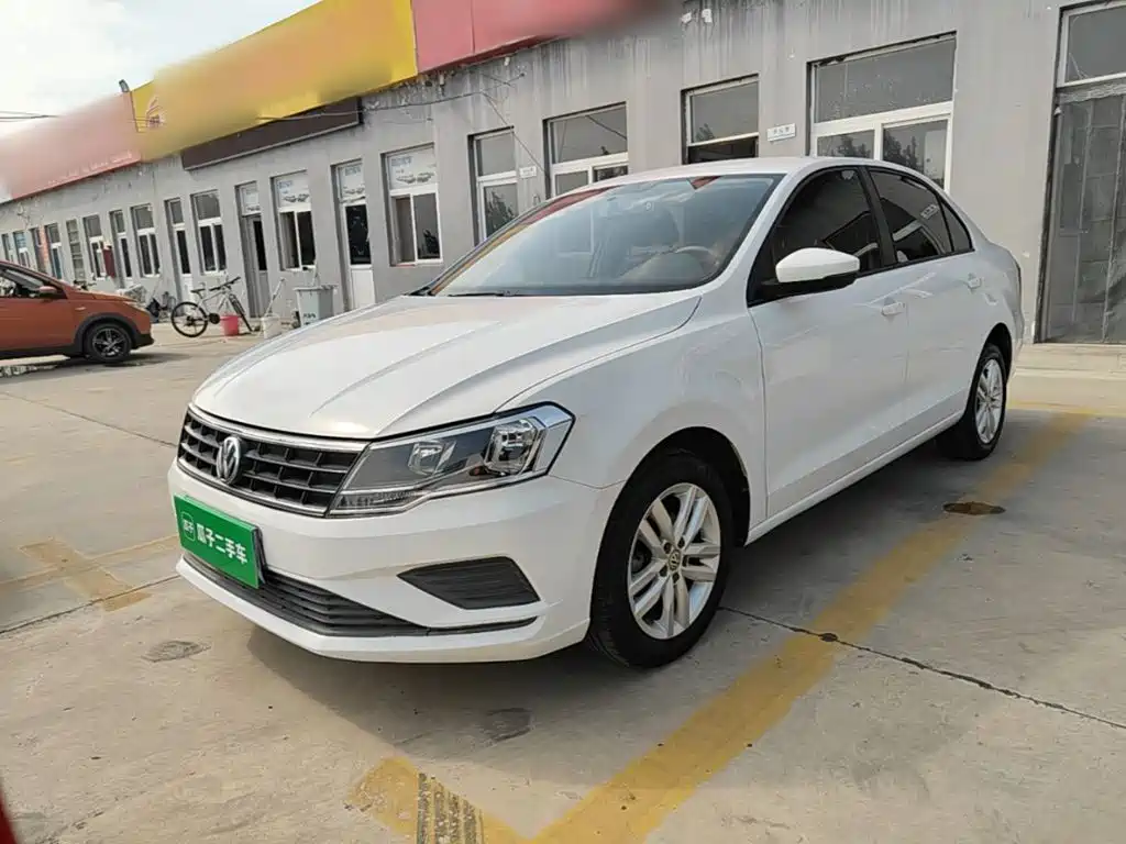 Photo 2 - Volkswagen Jetta