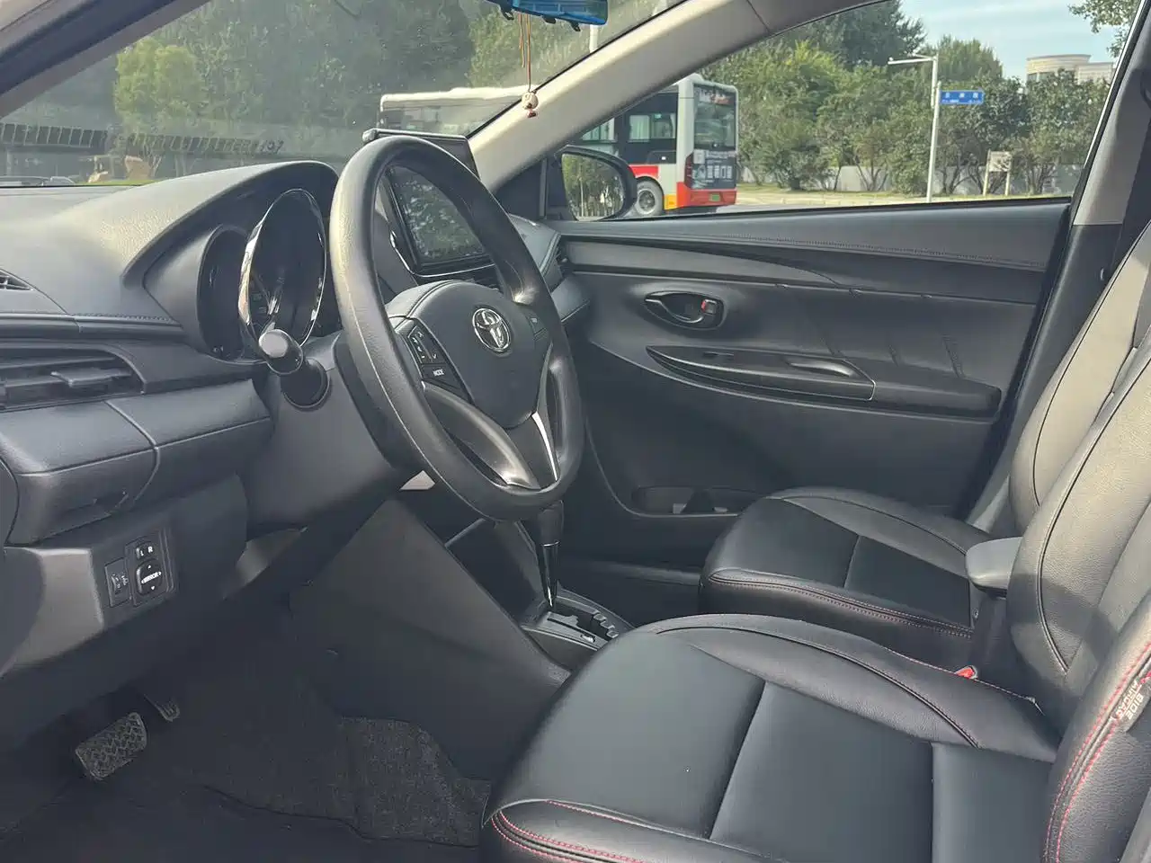 Toyota Yaris, миниатюра 7