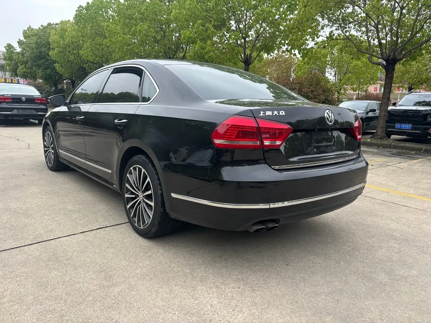 Volkswagen Passat 2015 1.8TSI DSG Prestige Edition фото 6